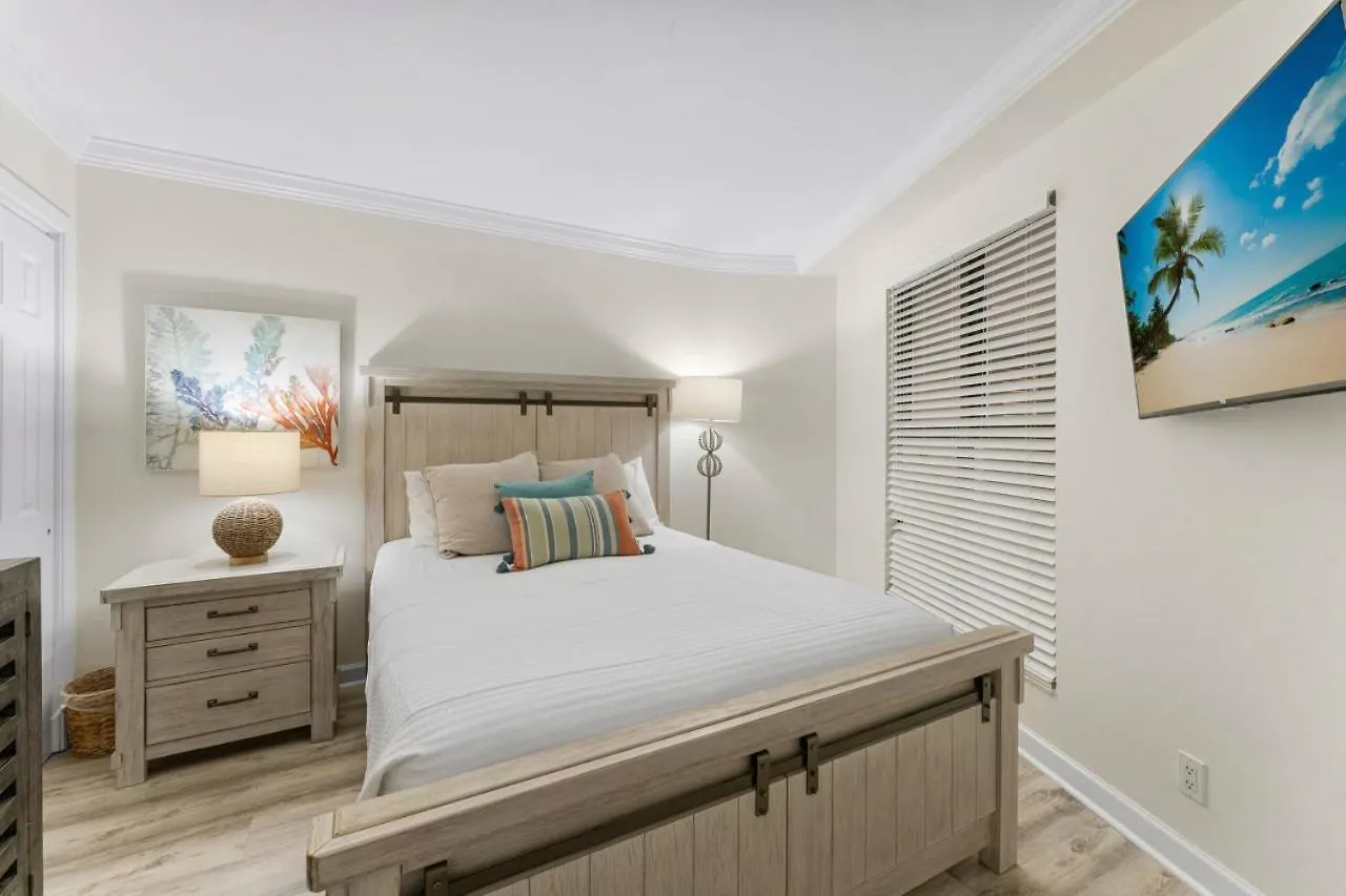 Coastal Horizon Coastal Sandestin Gulf Front Condo Holiday home Destin